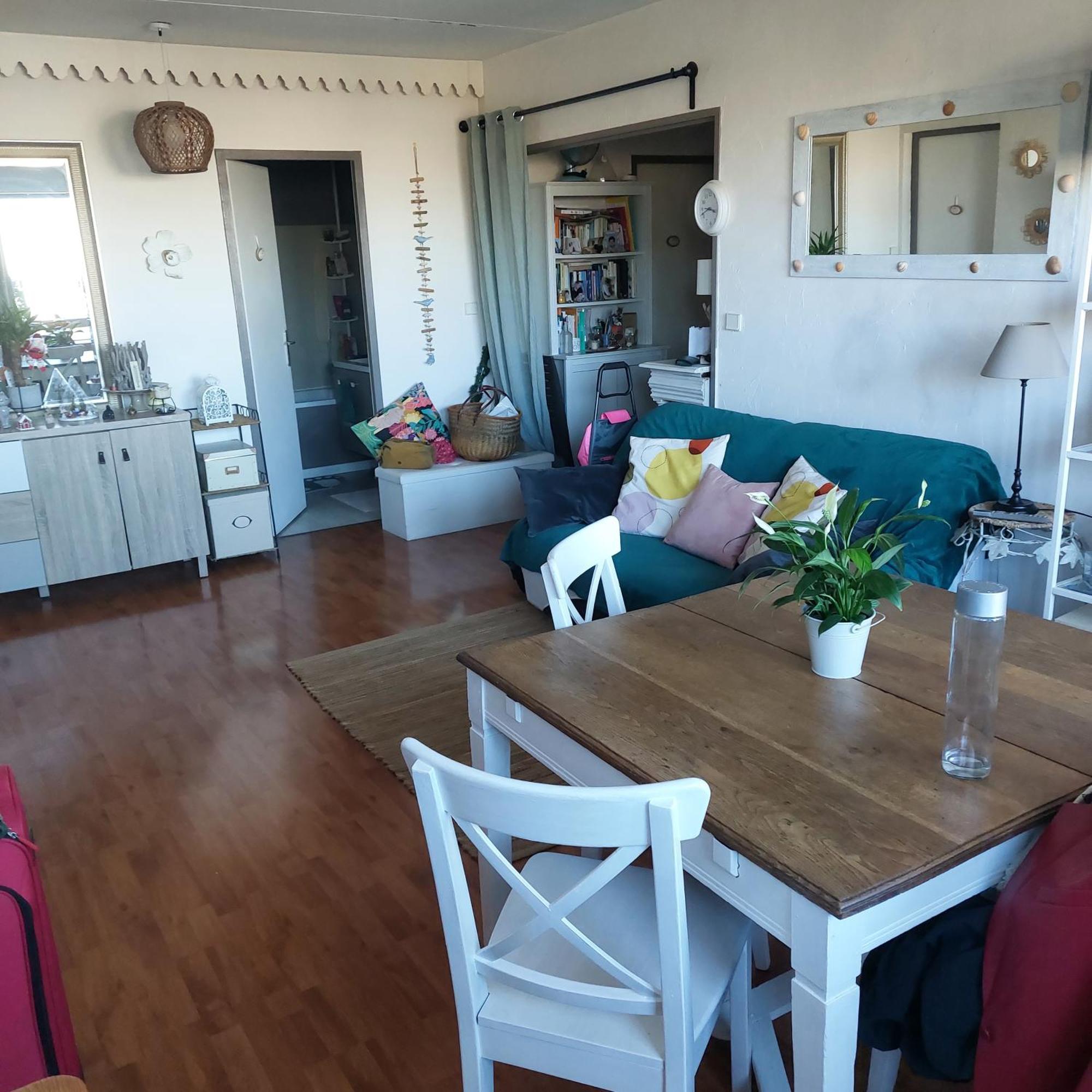 Chambre Chez L'Habitante Avec Salle De Bain Et Cuisine Communes - Presence D'Un Chat Bordeaux Exterior foto
